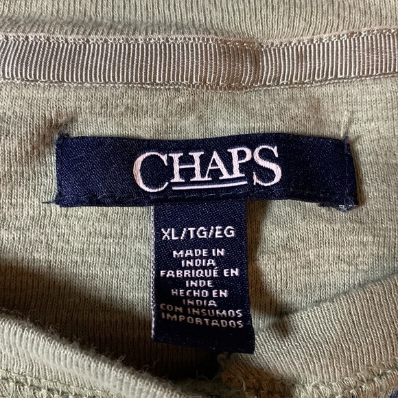 Chaps pullover 5 buttons, very good condition, Size *XL but check measurements - Picture 3 of 4